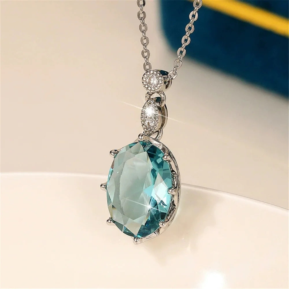 Necklace Crystal White Blue
