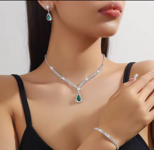4PC Necklace Earrings Bracelet for Wedding.