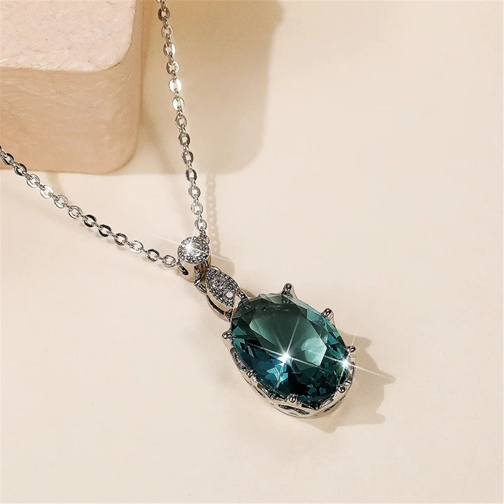 Necklace Crystal White Blue